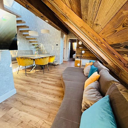 Vila Urbana Luxury Apartments Lesce  Zewnętrze zdjęcie