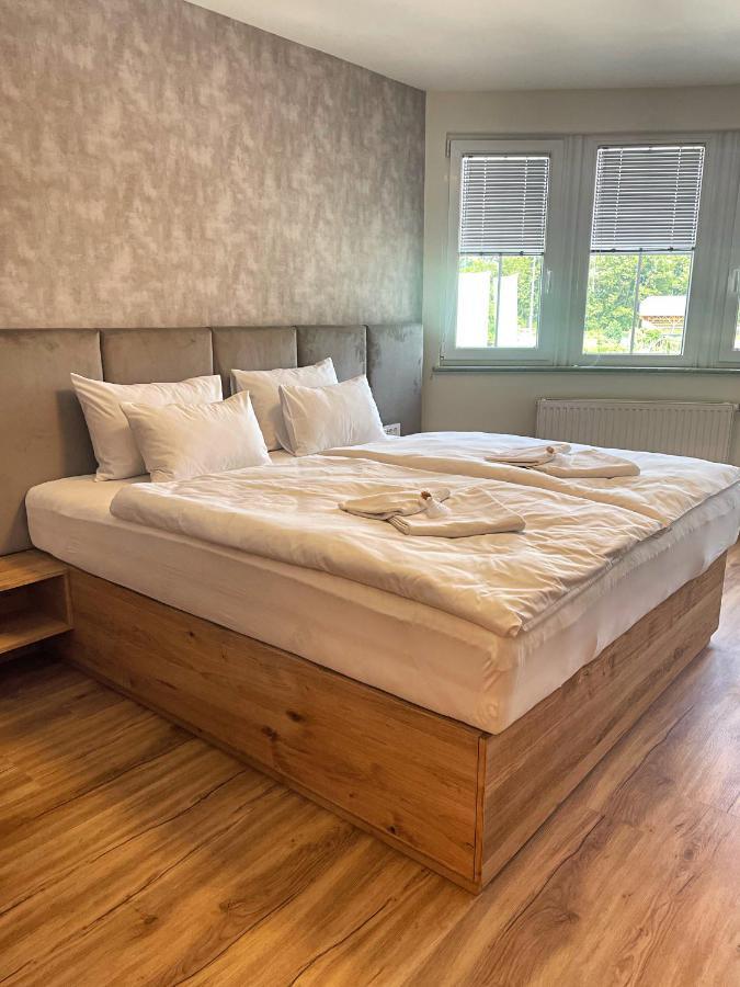 Vila Urbana Luxury Apartments Lesce  Zewnętrze zdjęcie