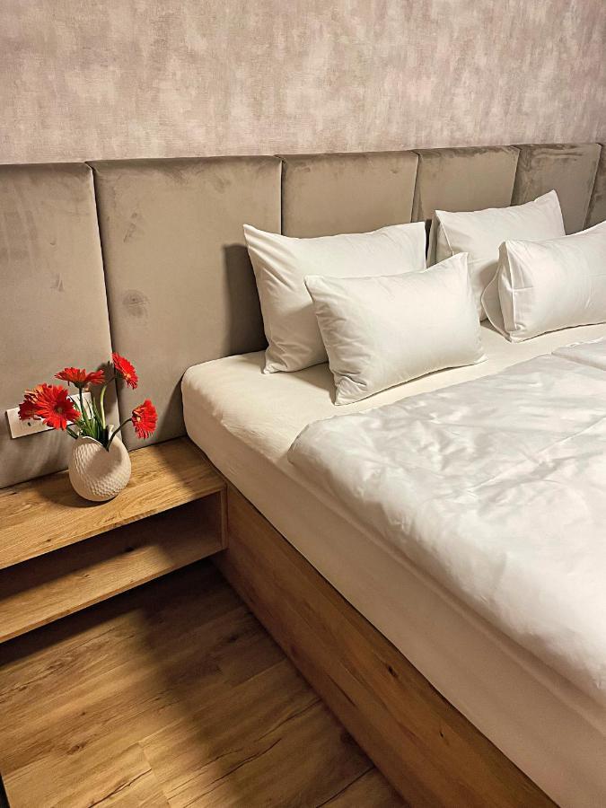 Vila Urbana Luxury Apartments Lesce  Zewnętrze zdjęcie