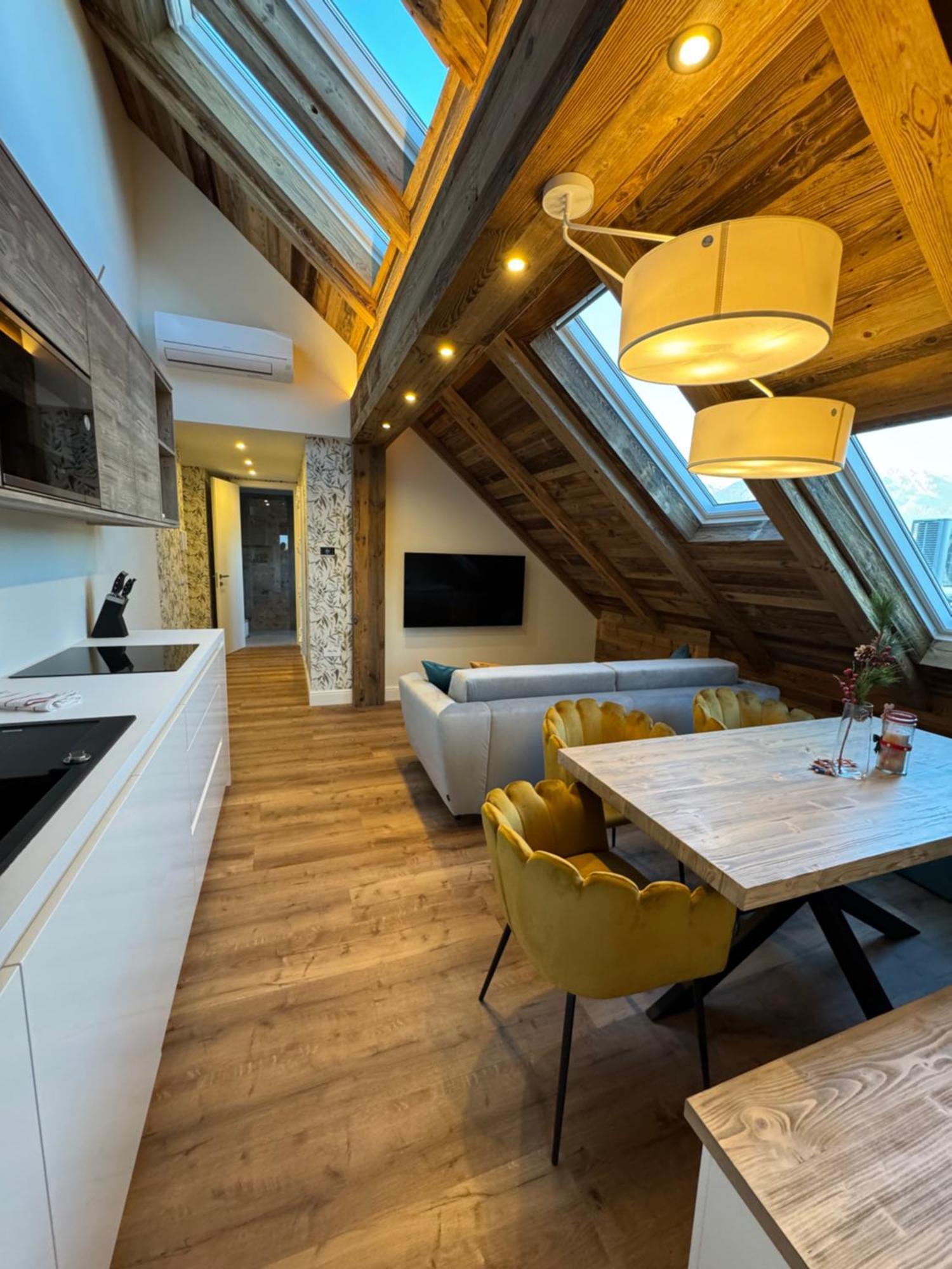 Vila Urbana Luxury Apartments Lesce  Zewnętrze zdjęcie