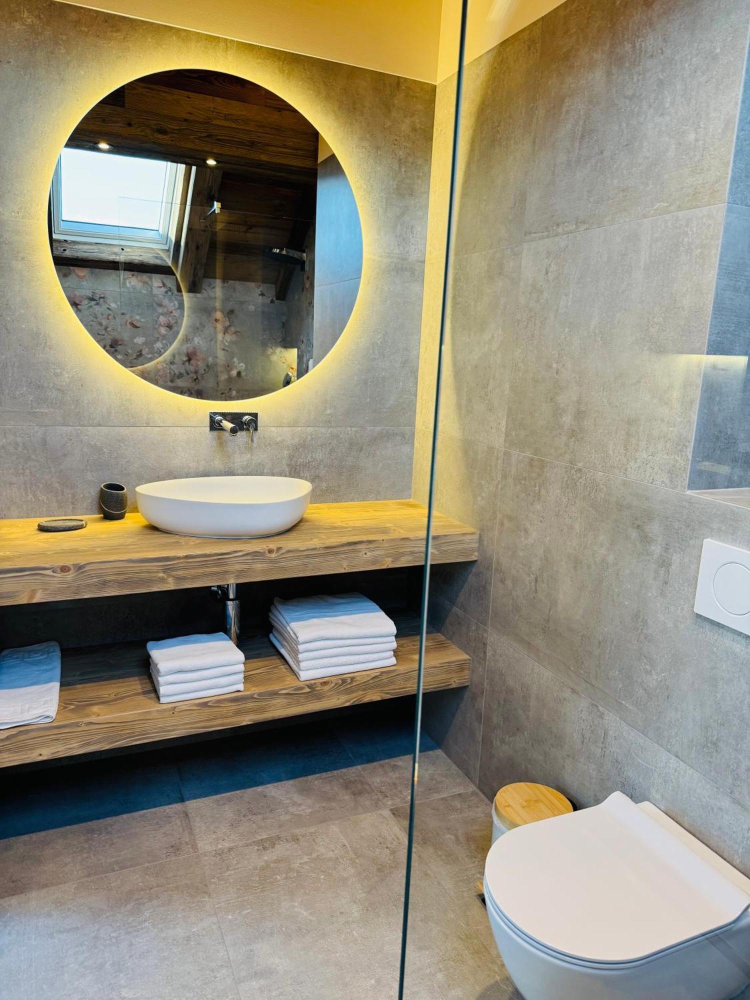 Vila Urbana Luxury Apartments Lesce  Zewnętrze zdjęcie
