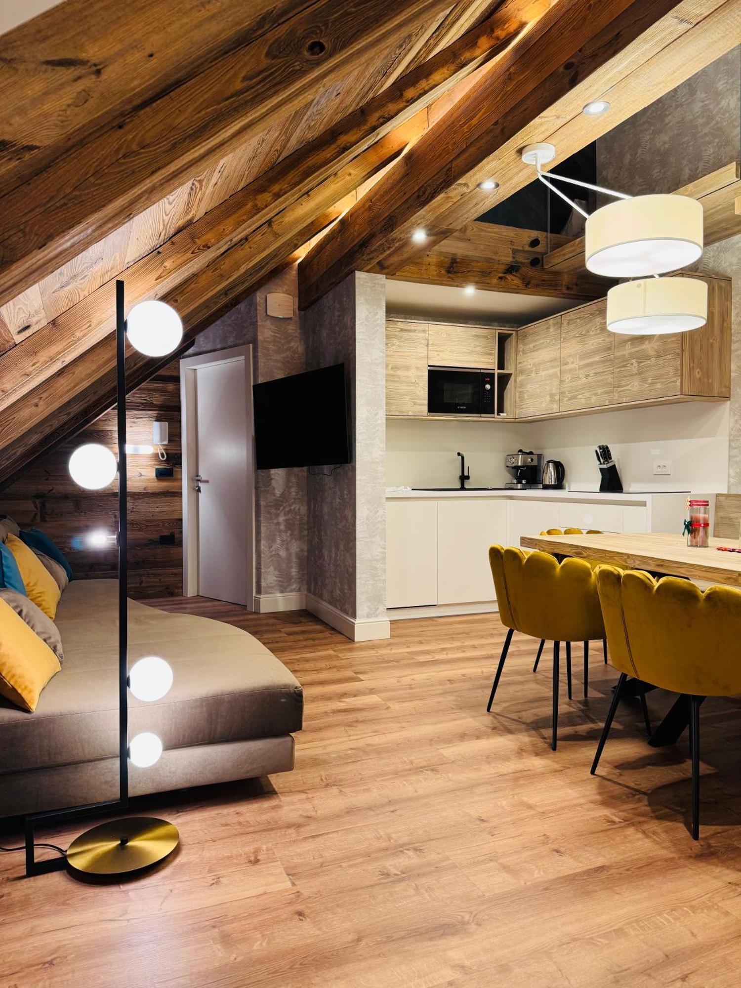 Vila Urbana Luxury Apartments Lesce  Zewnętrze zdjęcie
