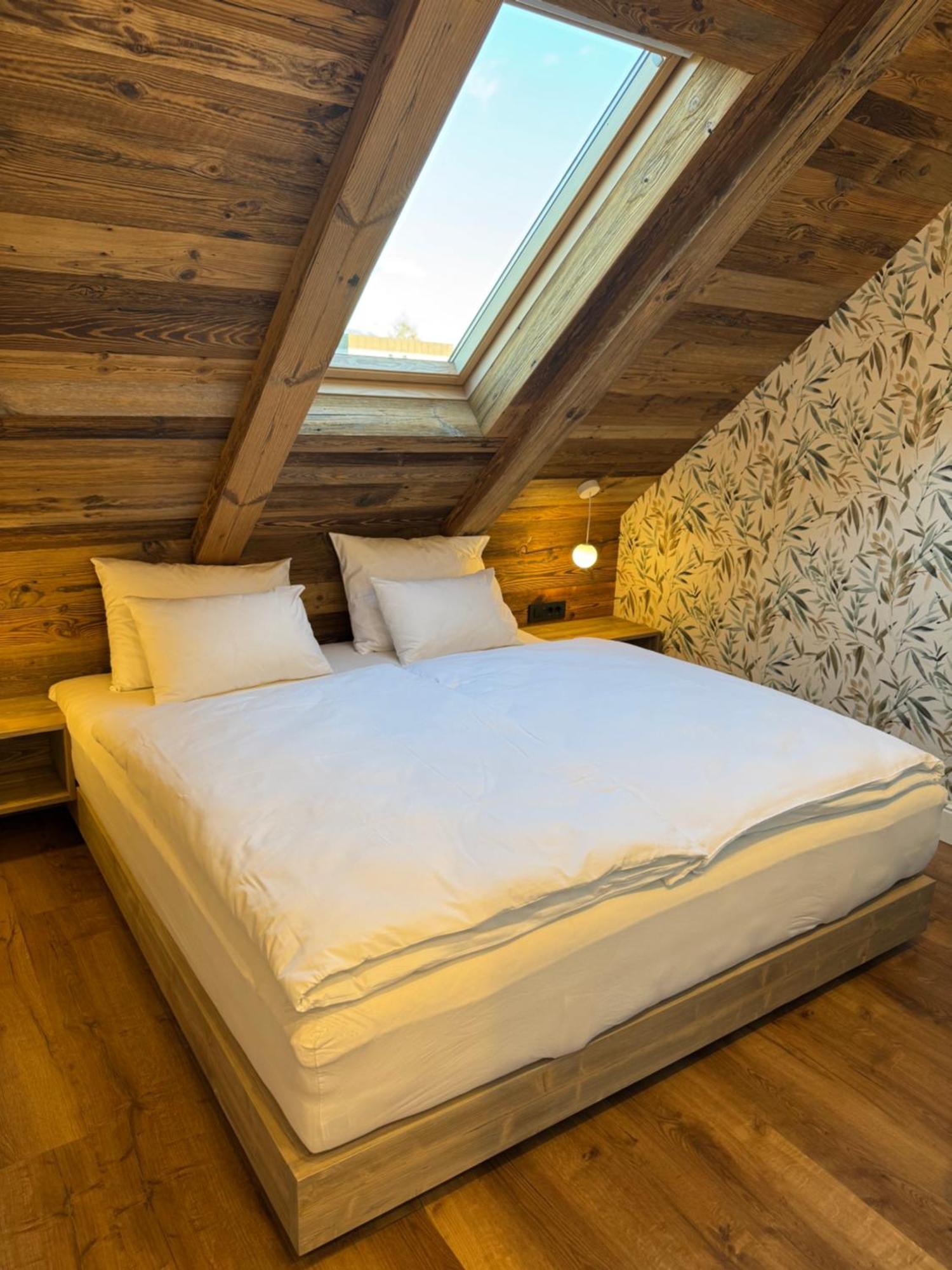 Vila Urbana Luxury Apartments Lesce  Zewnętrze zdjęcie