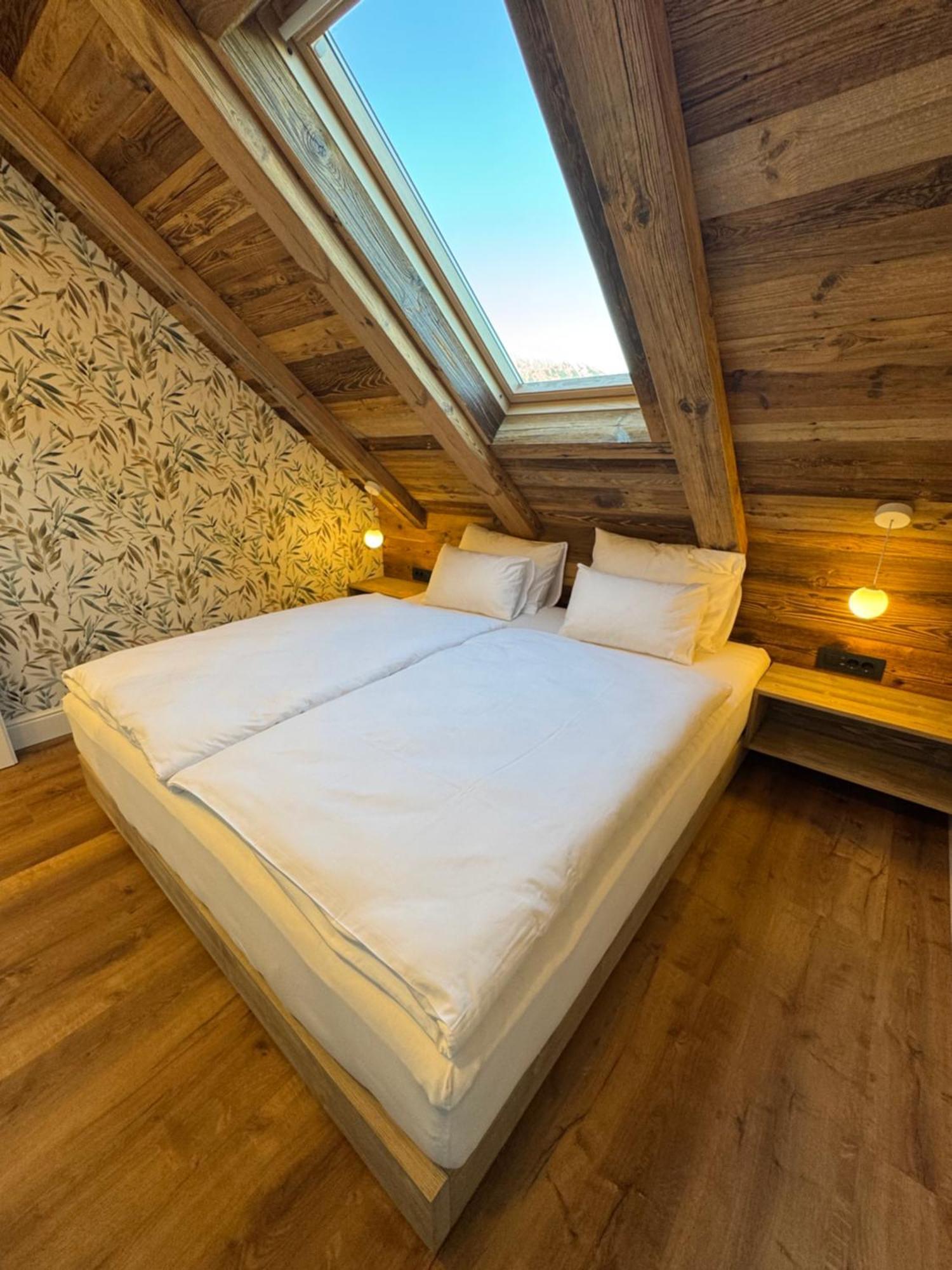 Vila Urbana Luxury Apartments Lesce  Zewnętrze zdjęcie